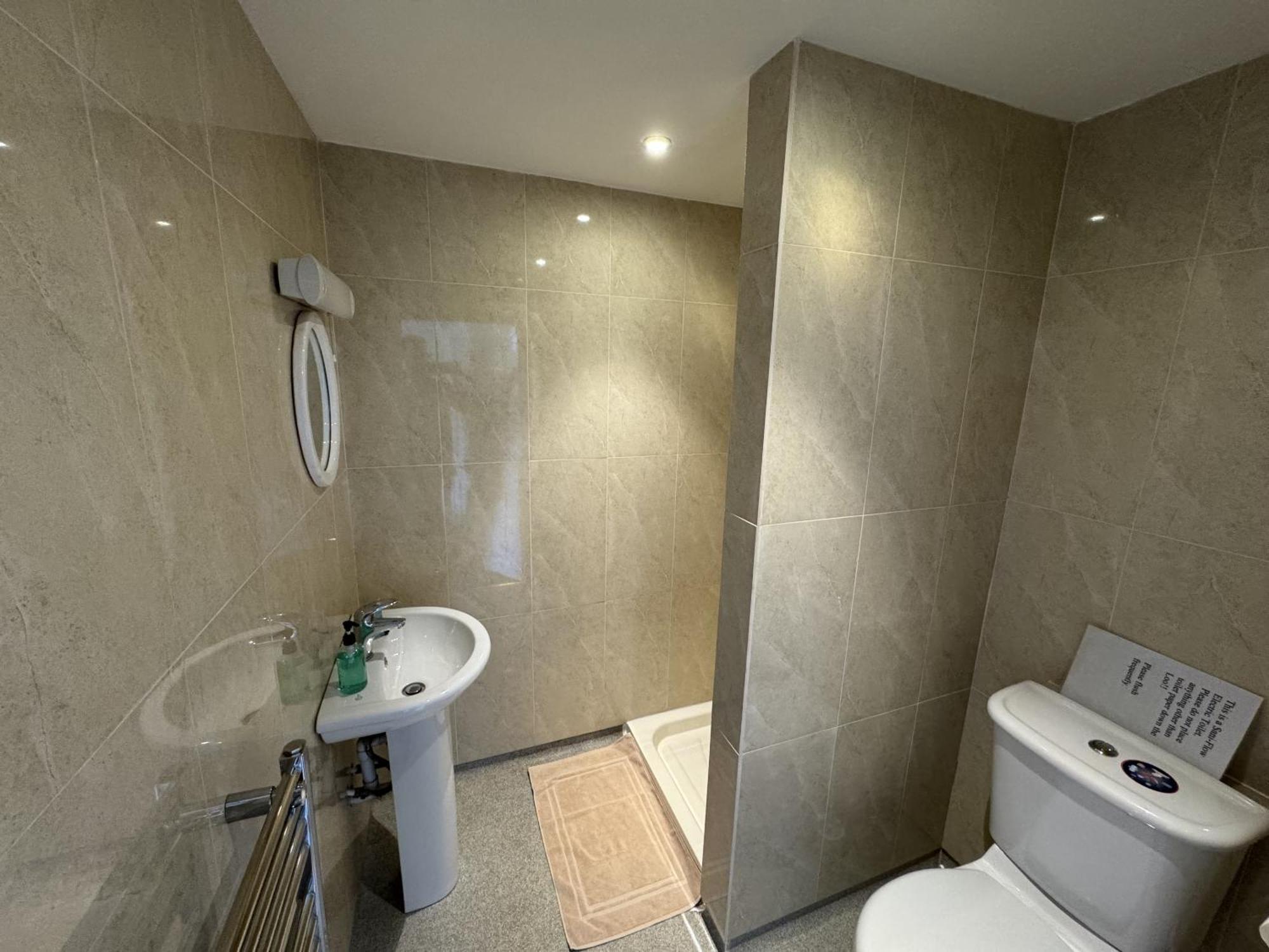 Hookwood Lodge London Gatwick Horley Ruang foto