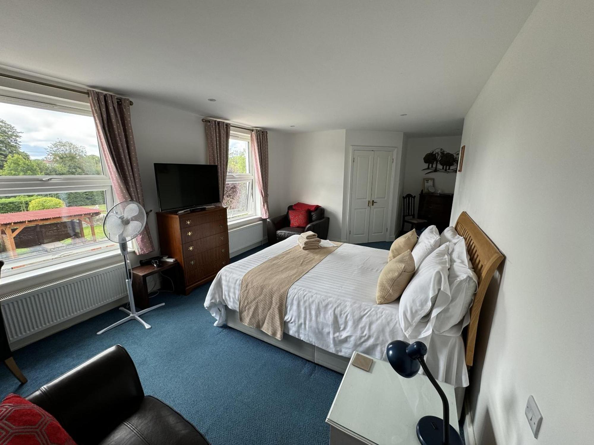 Hookwood Lodge London Gatwick Horley Ruang foto