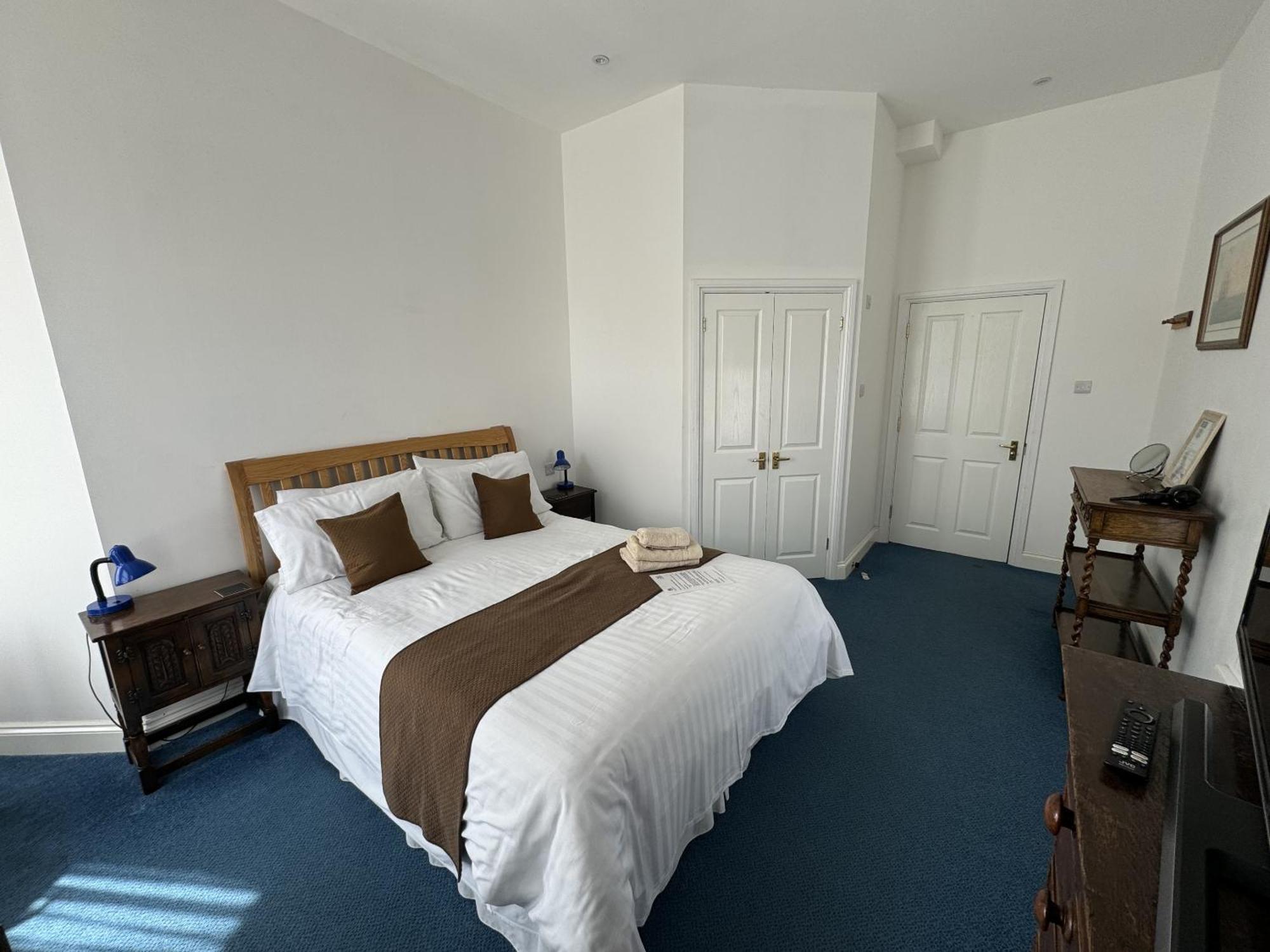 Hookwood Lodge London Gatwick Horley Ruang foto